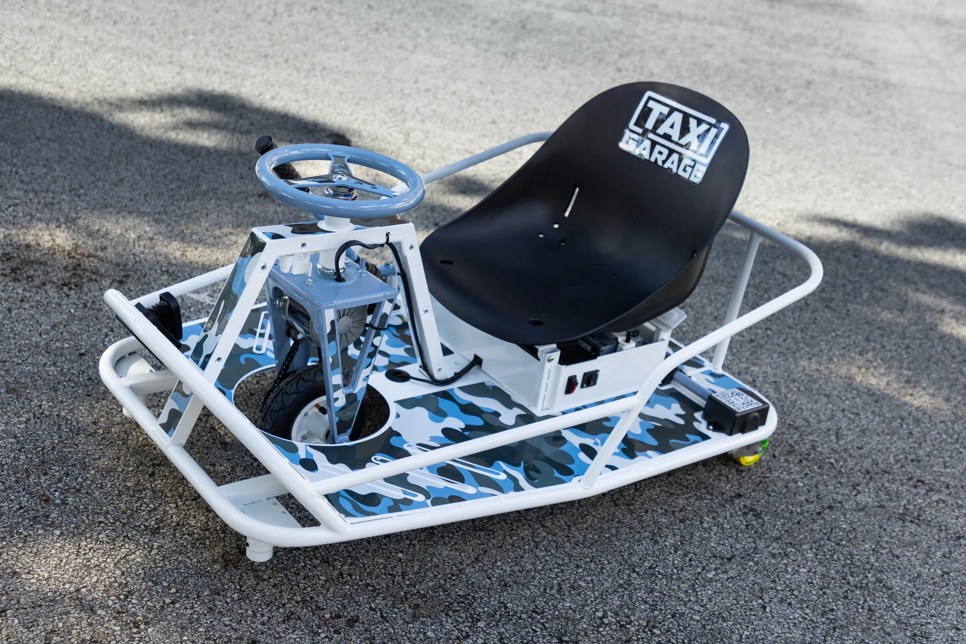 Stage 3 XL "Snow Camo" Taxi Garage Crazy Cart INVENTORY