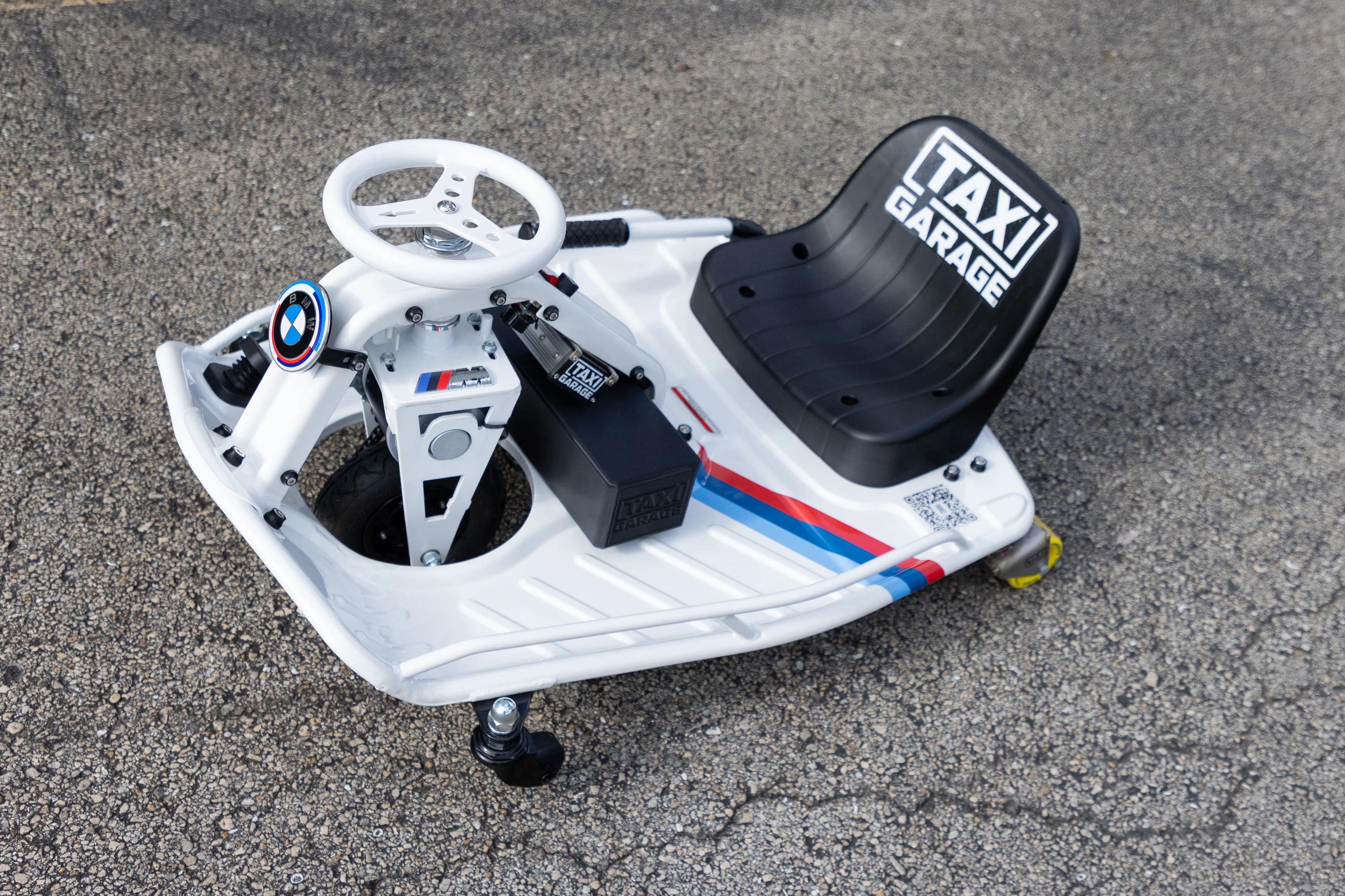 Stage 4.5 'BMW M' Taxi Garage Crazy Cart INVENTORY - Image 10